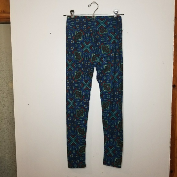 Lularoe Leggings in Multicolor Pattern Print - Picture 2 of 4